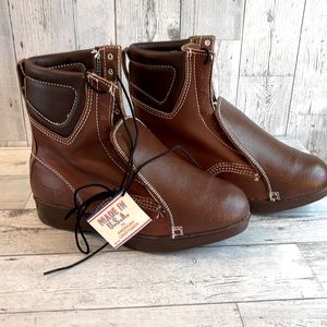 Work boots mens brown size 8 1/2 EEE.